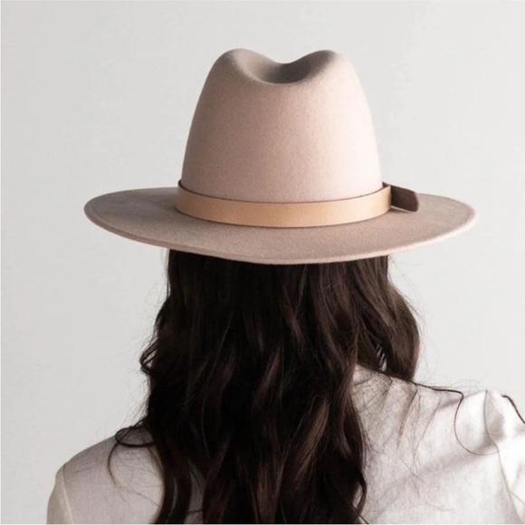 Gigi Pip Tan “Shiloh Fedora” Wool Hat Size 57 Small/ Medium Excellent Condition! - Picture 4 of 12